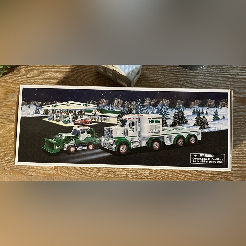 2013 Hess Toy Truck and Tractor collectible set. - Picture 5 of 5
